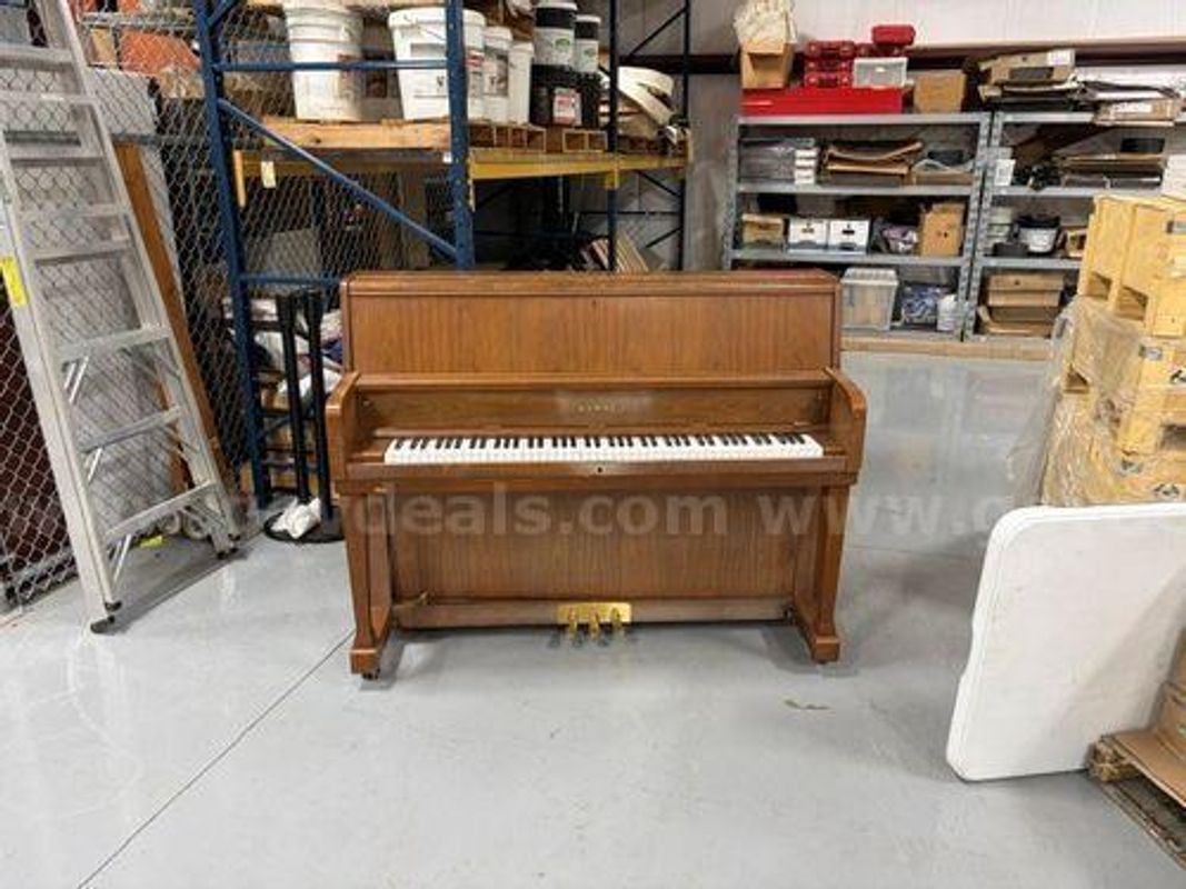Piano (224631 DC)