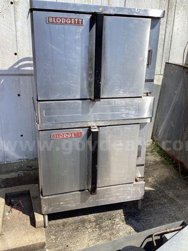 Kitchen Oven (224884 NM)