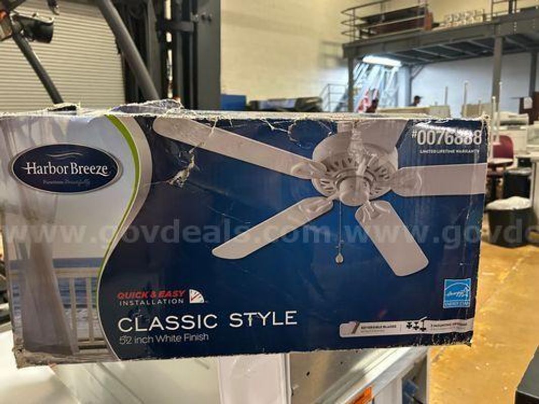 Ceiling fan and Light Kits (225253 NB)