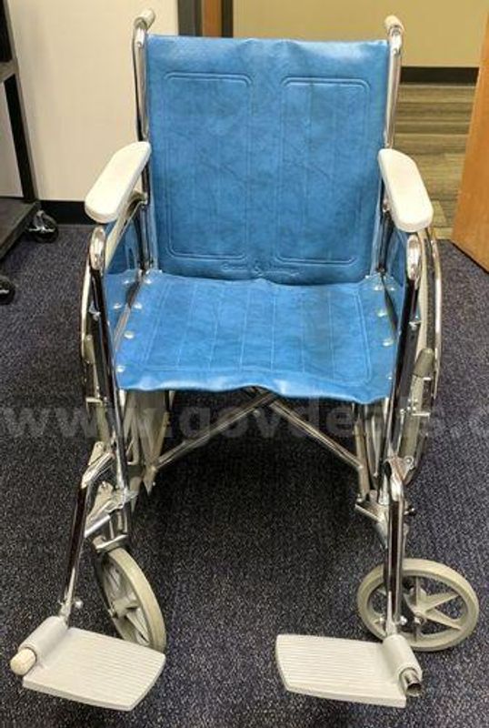 WHEEL CHAIR (225249 TM)