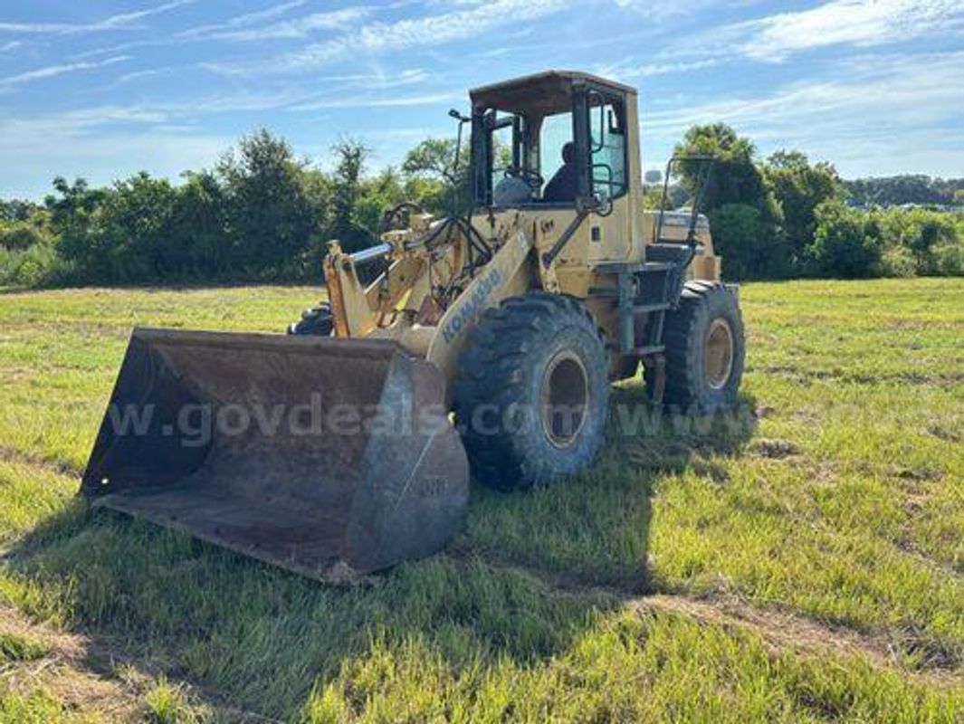 Komatsu Loader Wa250 (225210 Aj)