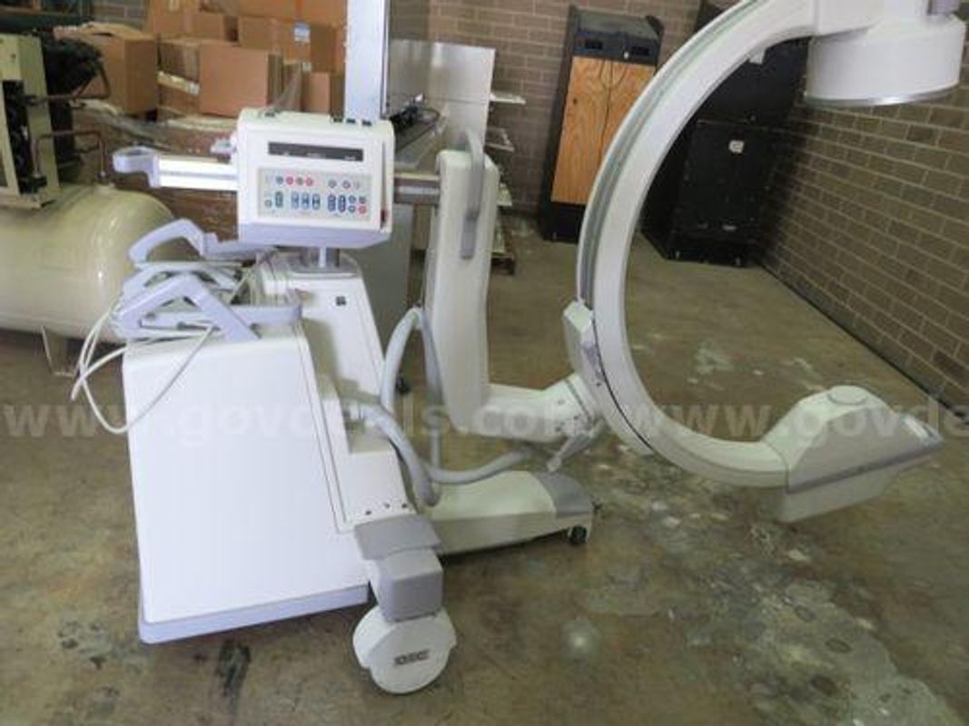 Refurbished Oec 9600 C-Arm (225221 Tm)