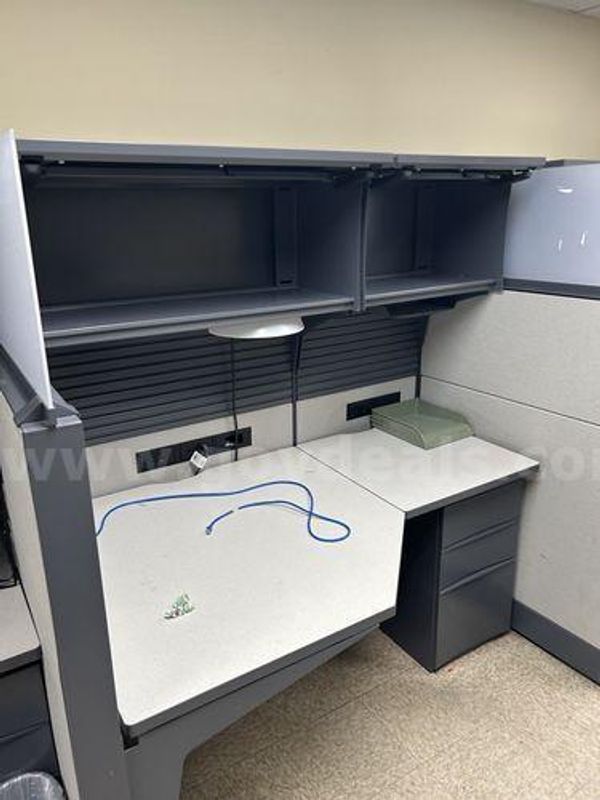 Cubicles and File Cabinets (225028 NM)