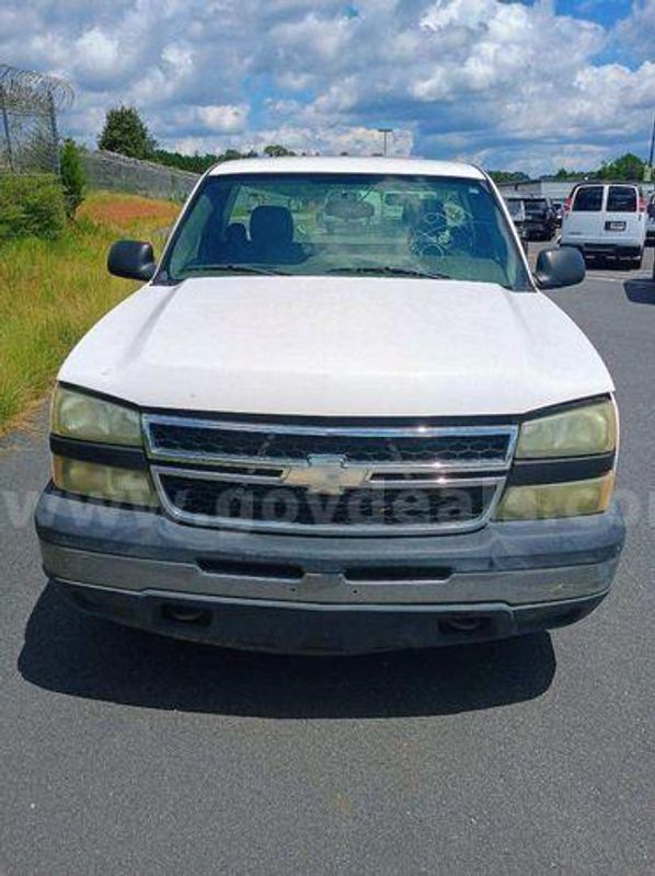2007 Chevrolet Silverado Classic 1500 (225574 BT)