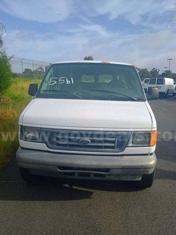 2006 Ford Econoline (225568 BT)