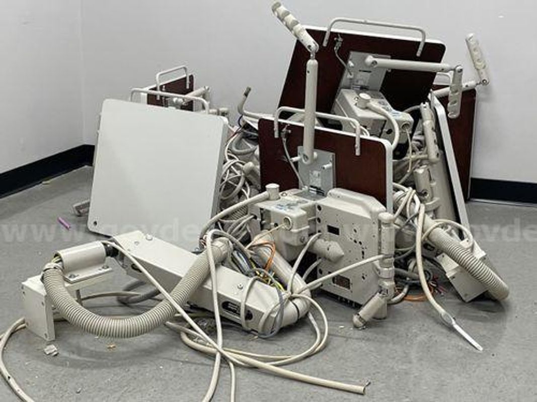 Dental Equipment (225537 NB)