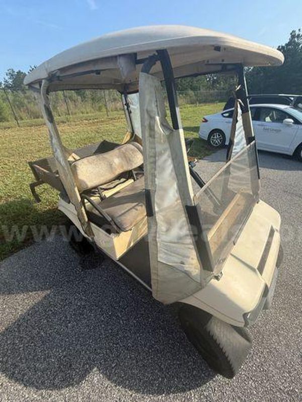 Golf Cart Utility, H-21 (225129 NM)