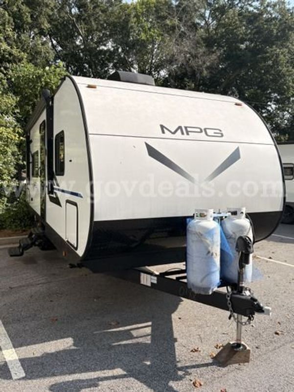 2025 MPG TRAVEL TRAILER 255BHSS (225879 TM)