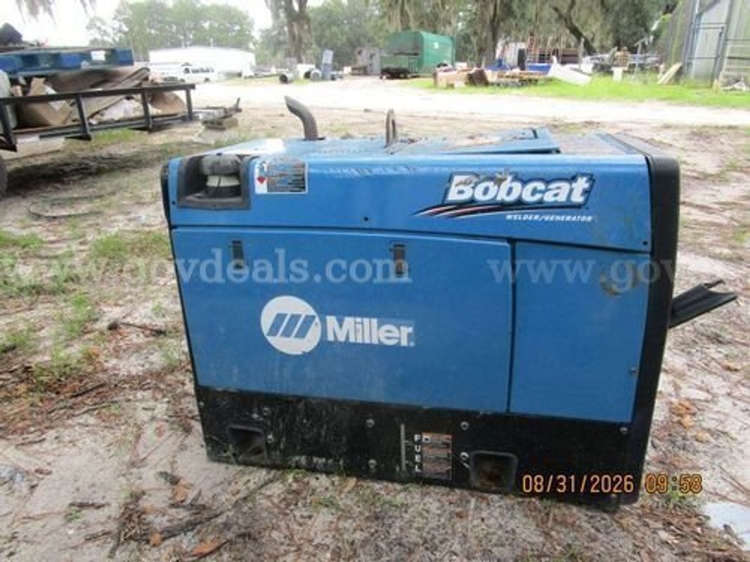 Miller Bobcat 250 Welder/Generator ***PARTS ONLY*** (226020 BT)