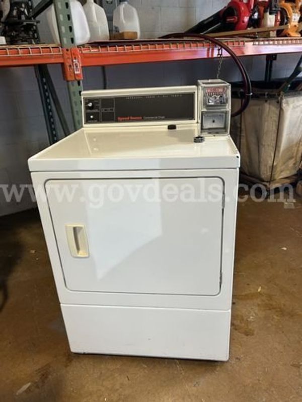 Commercial Speed Queen Washer & Dryer (225363 DC)