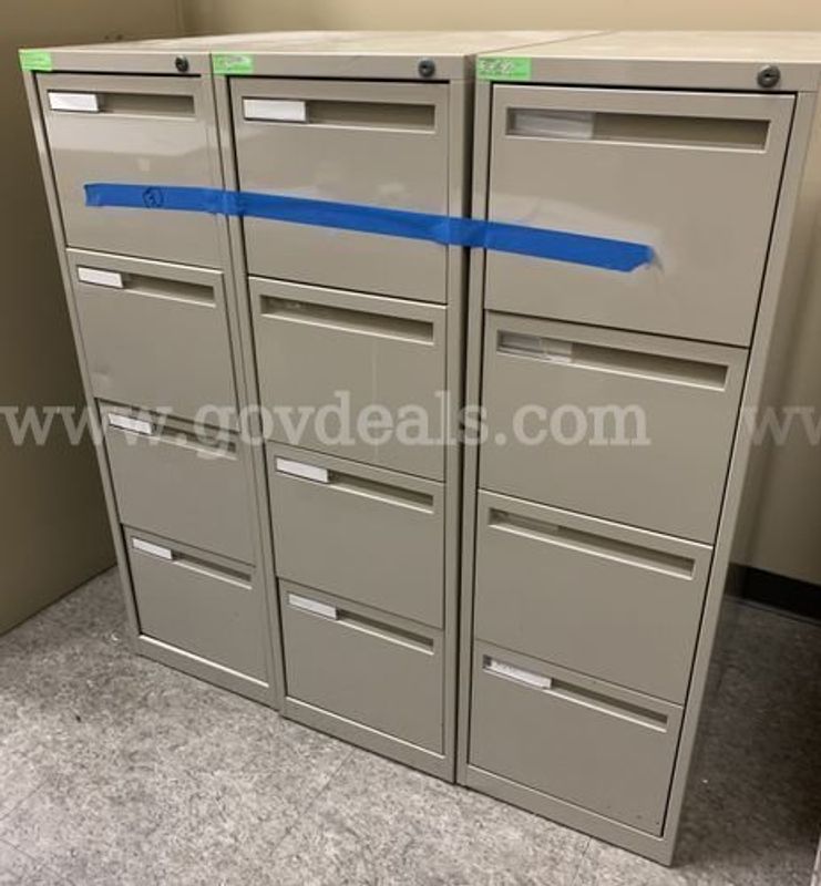 Various File Cabinets (224675 NM)