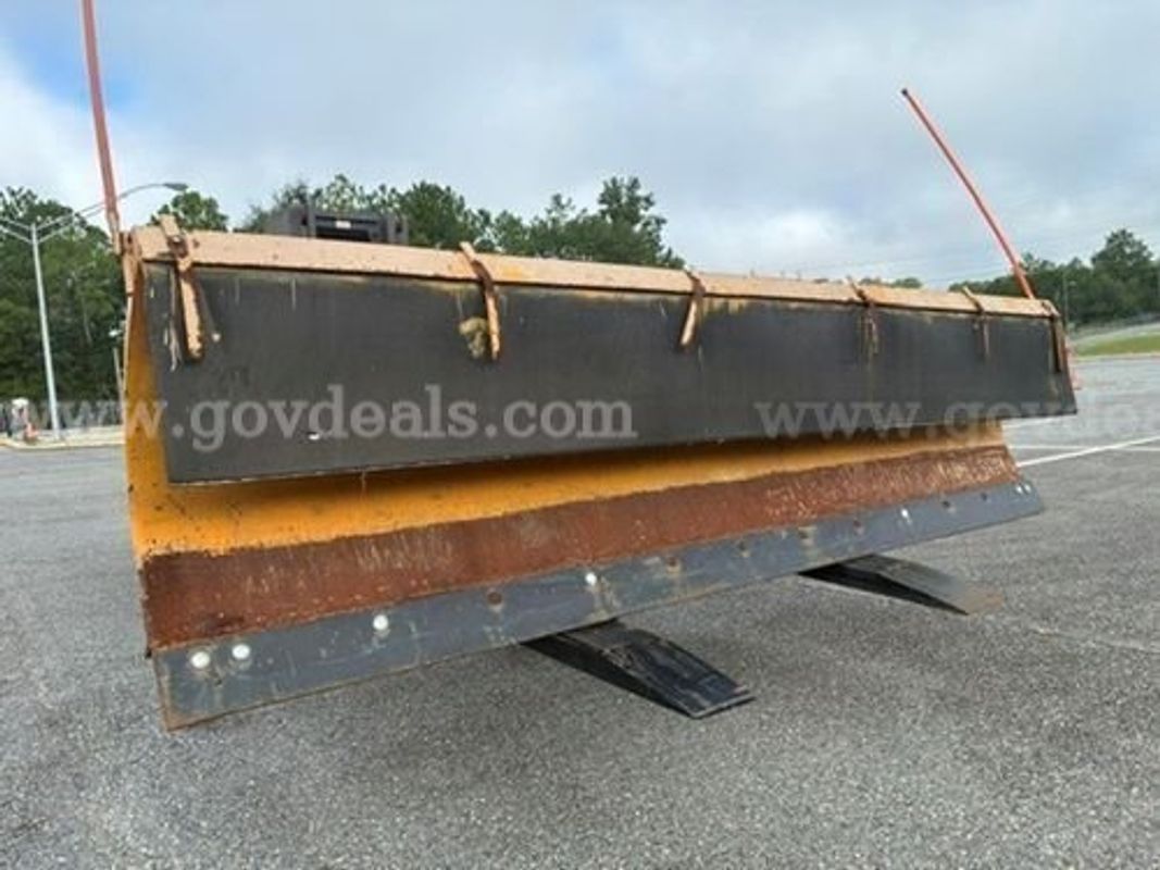 2000 Valk Snowplow 24854 (226068 TM:DOT)