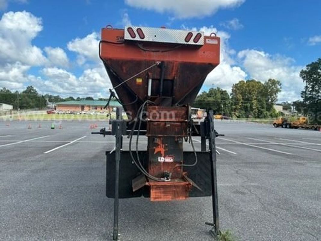 2020 Swenson Hopper Spreader (226078 NB DOT)