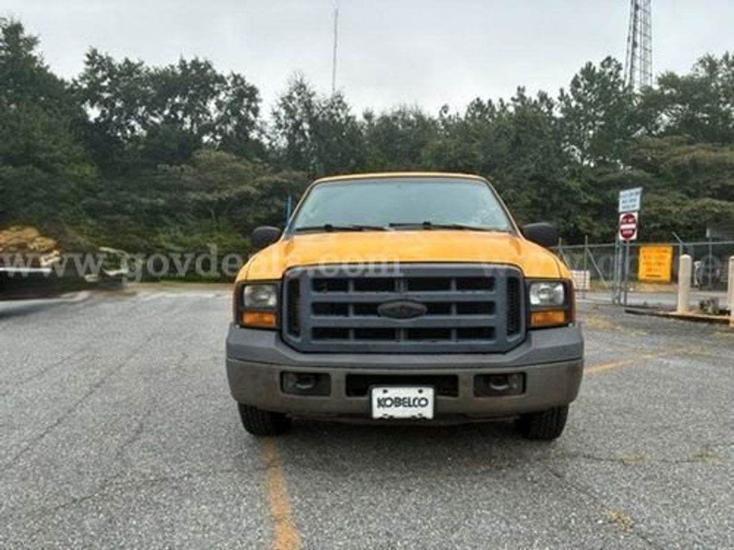 2006 Ford F-250 SD(226092 TM:DOT)