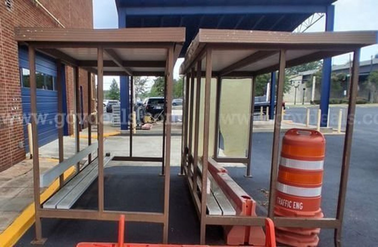 Metal Bus Stop Shelters with bench (226034 DC)