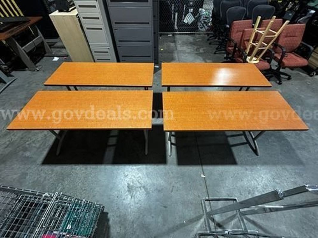 Wood Fold Out Tables with Metal Legs (226432 BT)