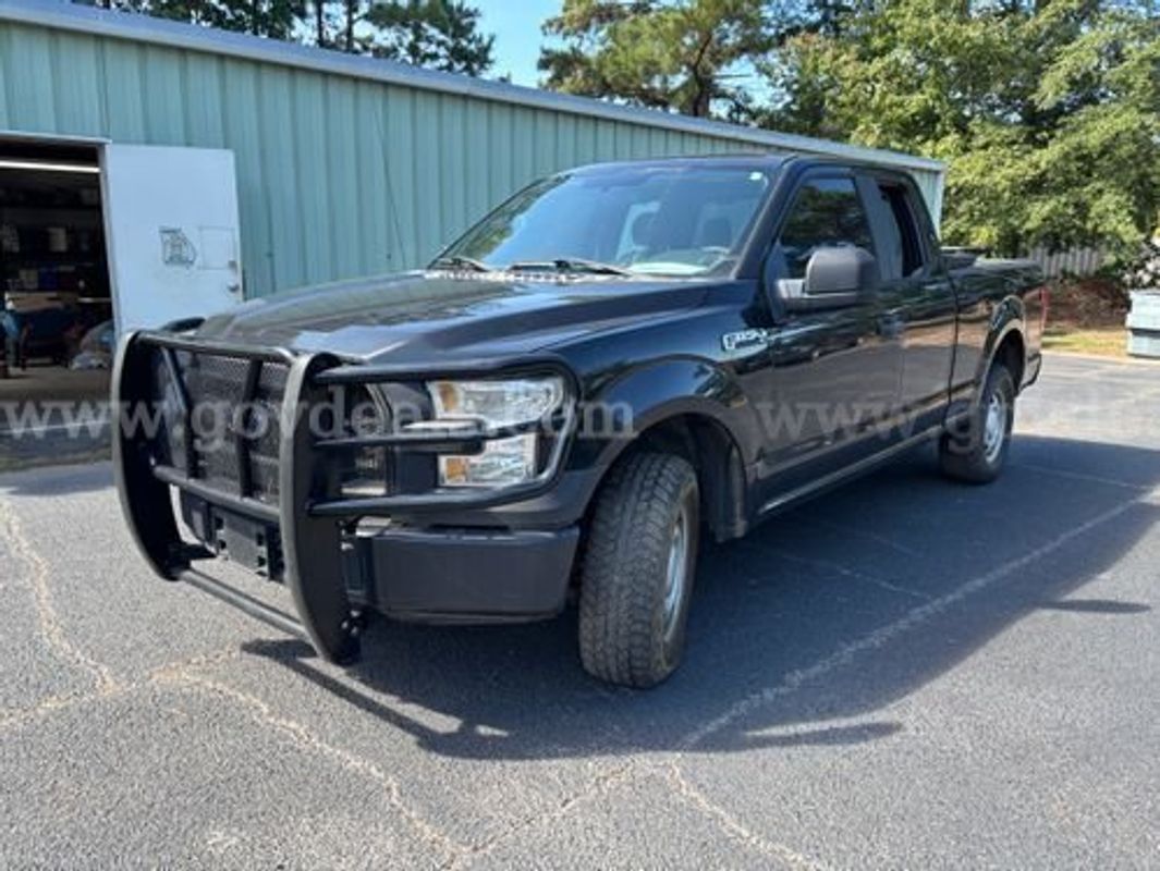 2015 Ford F-150 (226409 NB)