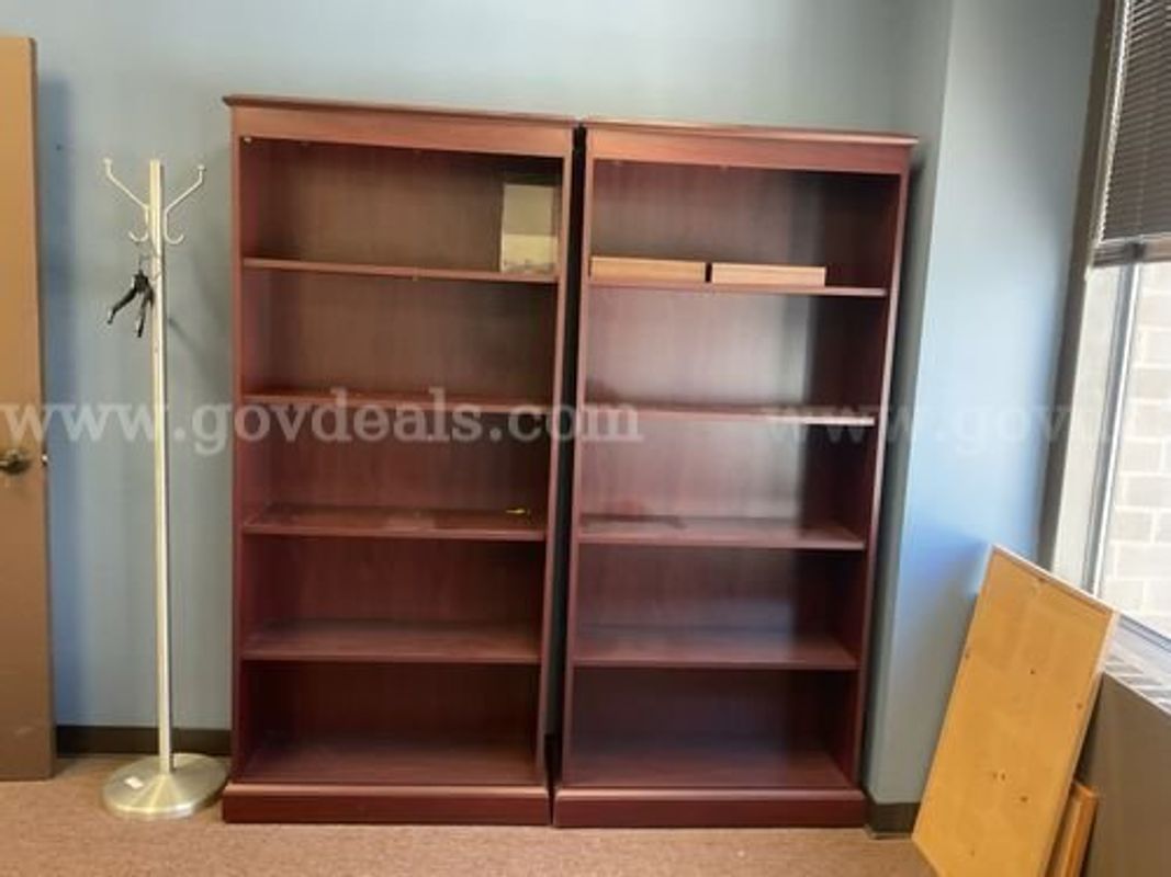 Cherry Shelf (225743 NM)