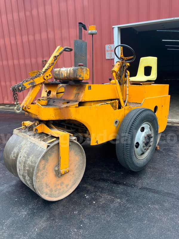Mauldin Ashalt Roller