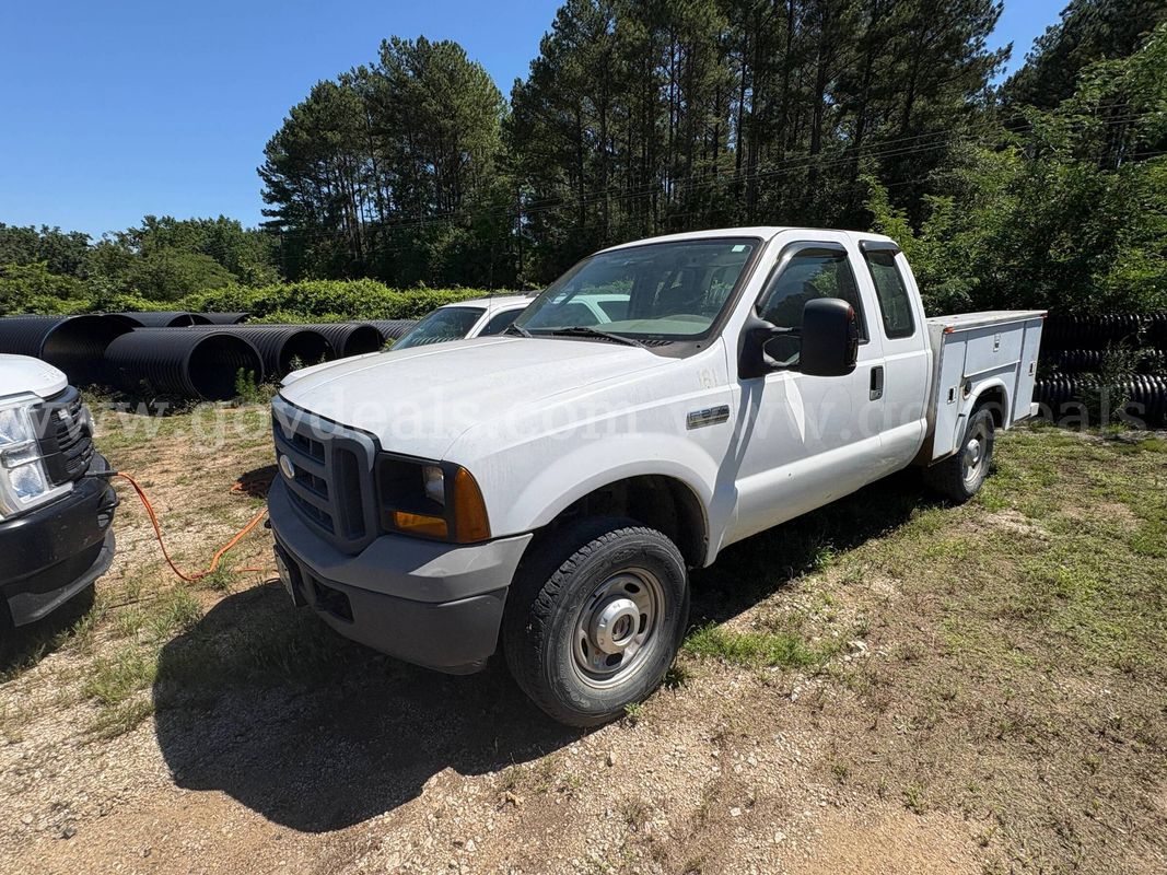 2006 Ford F-250 SD XL SuperCab 4WD