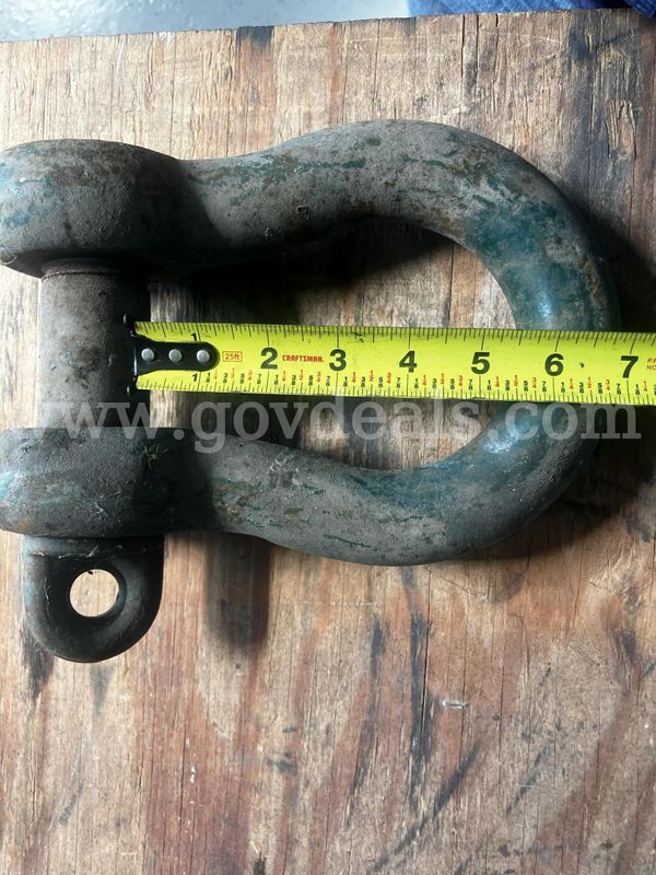 LOT OF CLEVIS' AND TURNBUCKLES