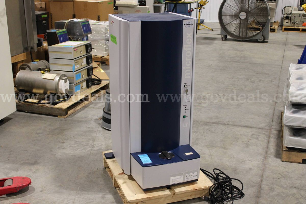 Bruker Microflex LT/SH MALDI-TOF Mass Spectrometer System (1 of 12)