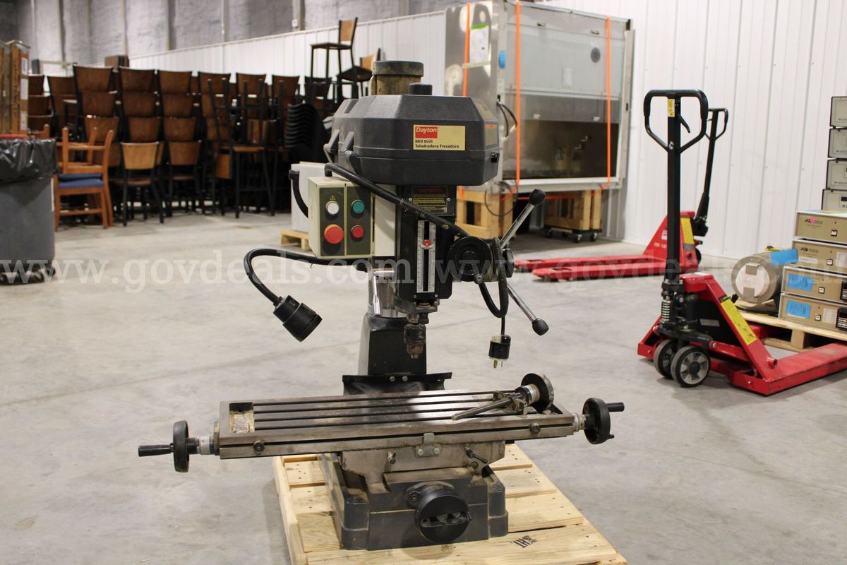 Dayton Model 2LKP9 Mill