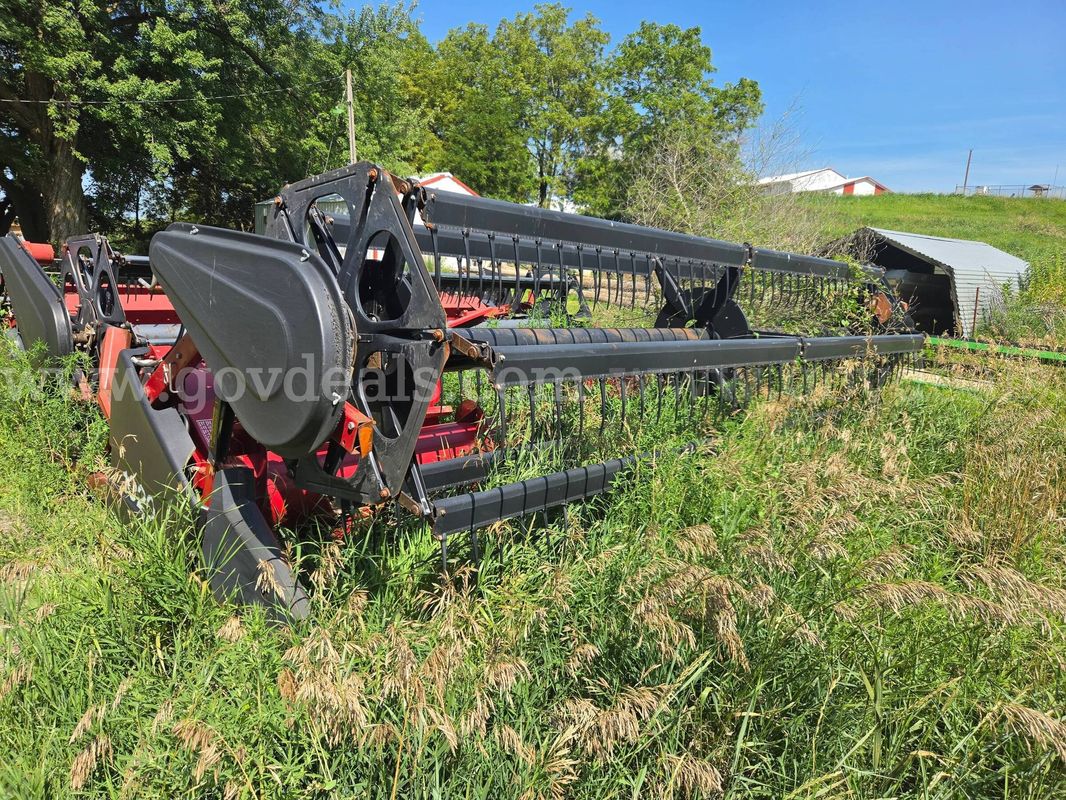 1989 Case IH 1020 15ft Grain Head (Lot A)