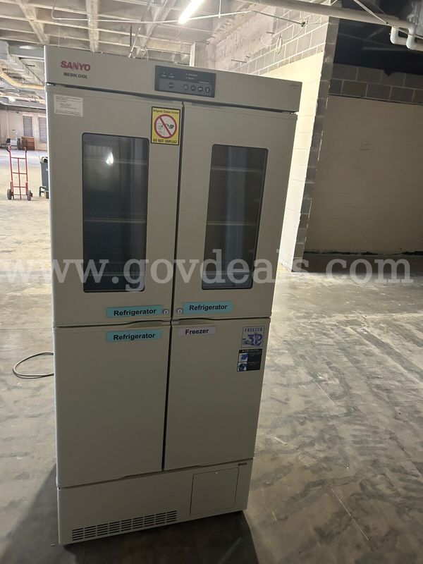 Sanyo Medicool MPR-414F Pharmaceutical Refrigerator with Freezer