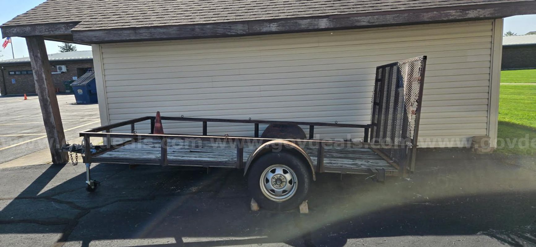 1983 ASM Single Axle Trailer