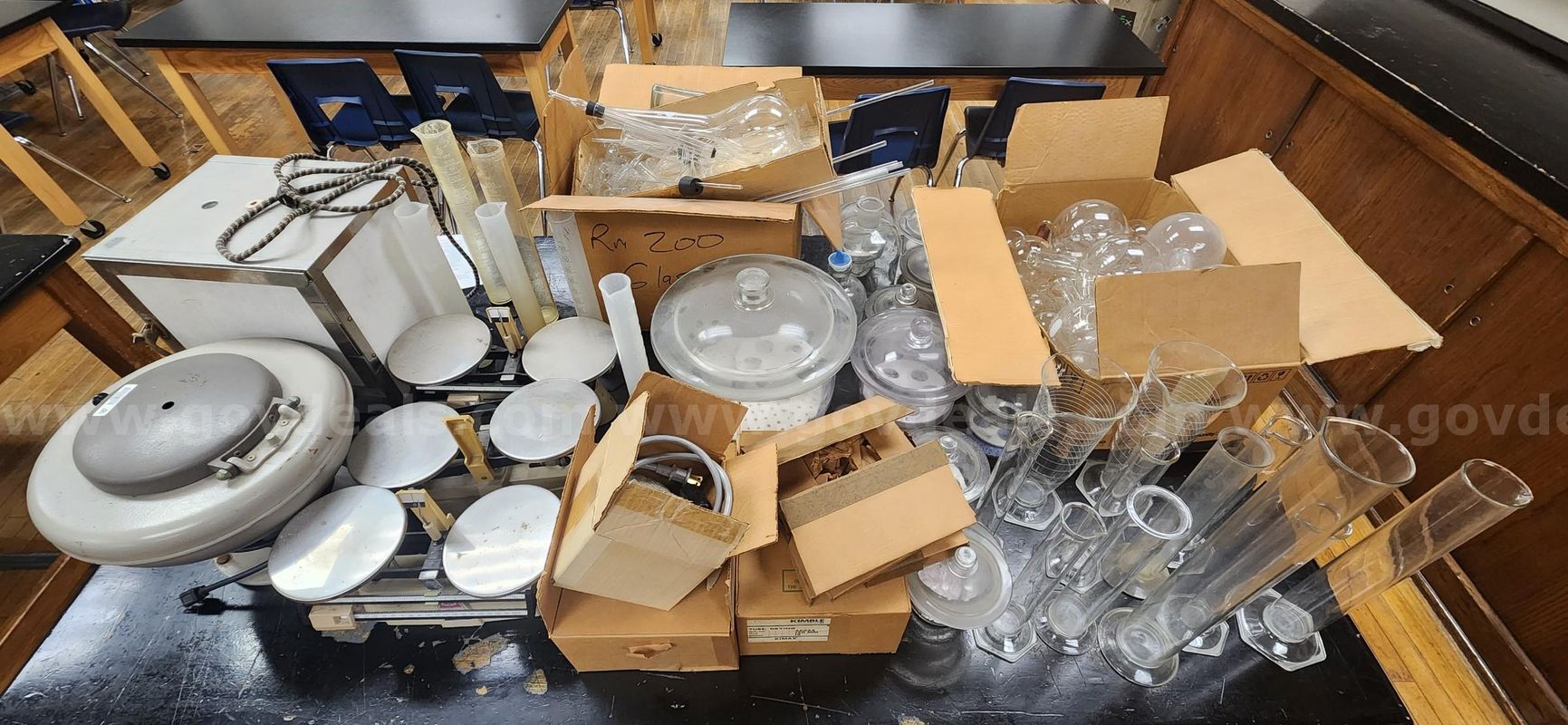 LOT. Misc. Glassware, Tubes, Balances