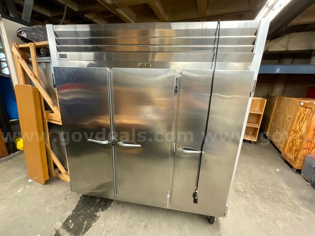 Traulsen Cooler Freezer (Broken)