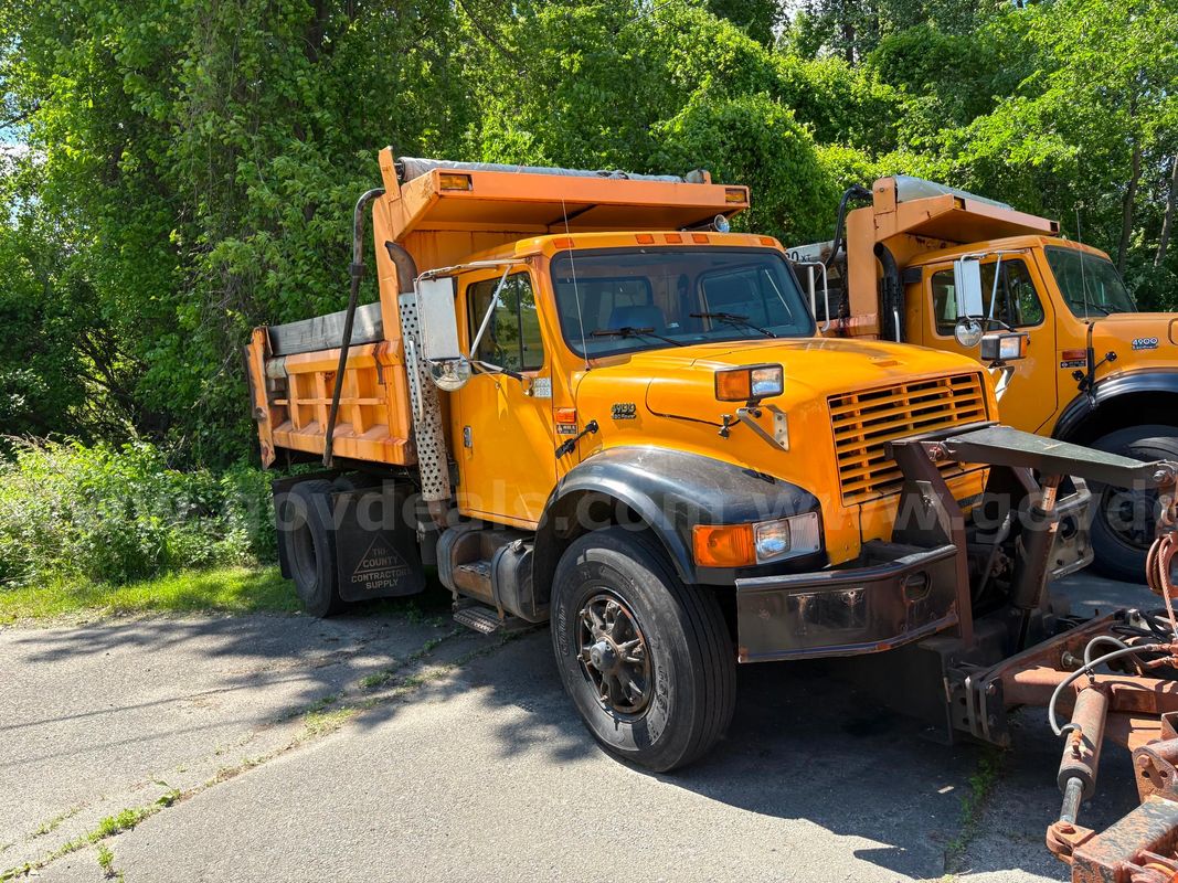 2001 International 4900