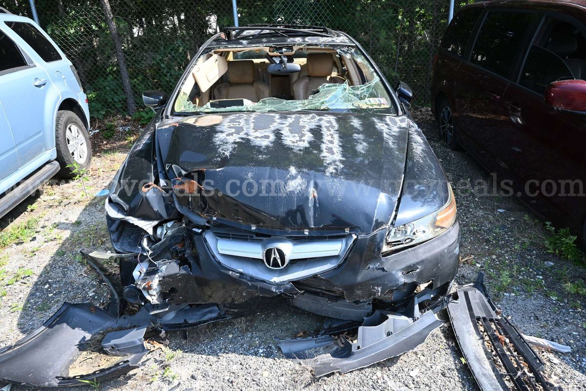 2006 Acura TL 5-Speed AT