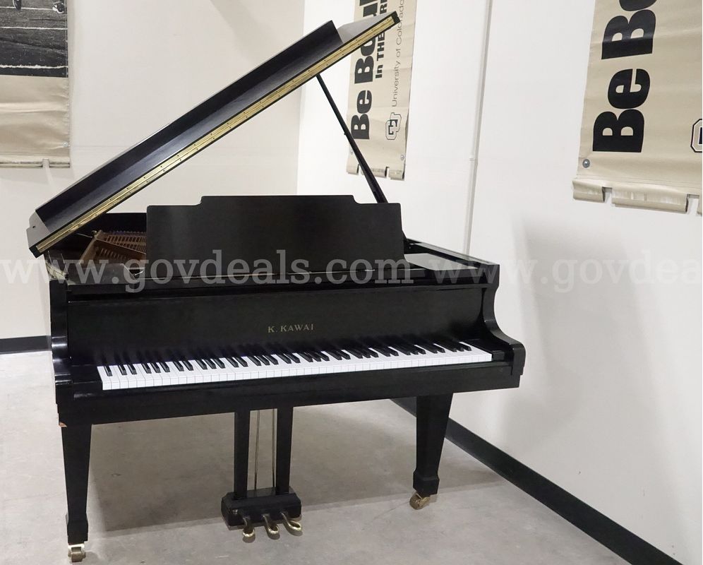 K. Kawai Grand Piano KG-2C