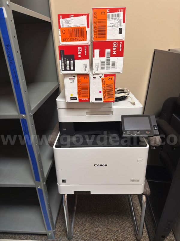 Canon Color image CLASS MF733Cdw 4in1 + 6x ink cartridges+cables
