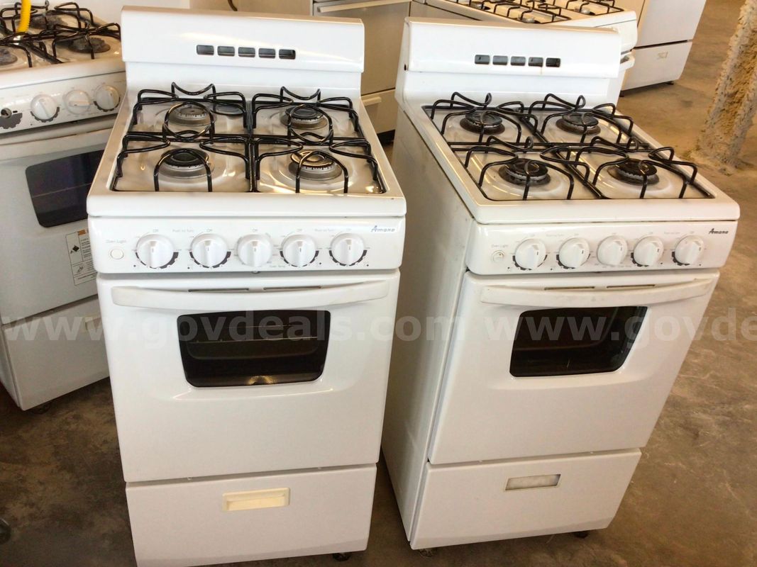 Two Amana AGG222VDW4 Gas Ranges