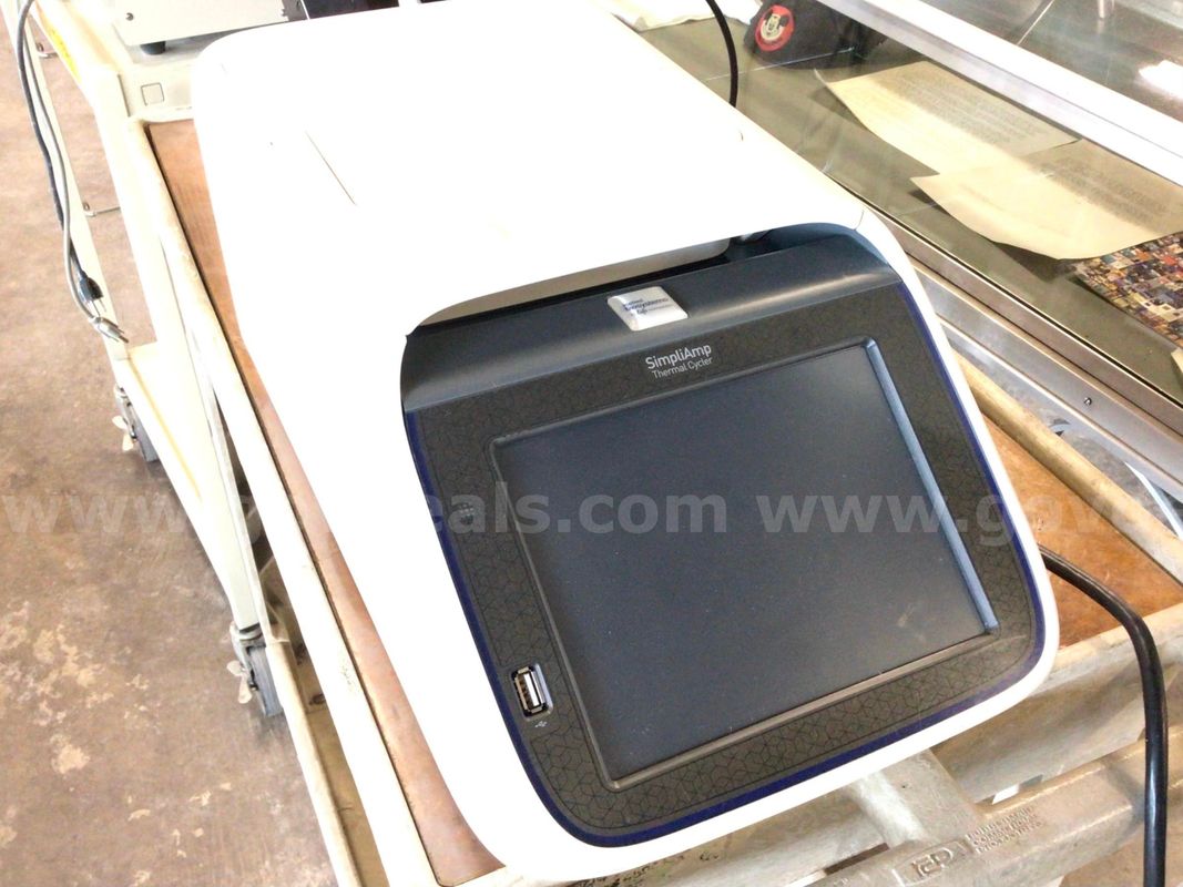 Applied Biosystems SimpliAmp Thermal Cycler