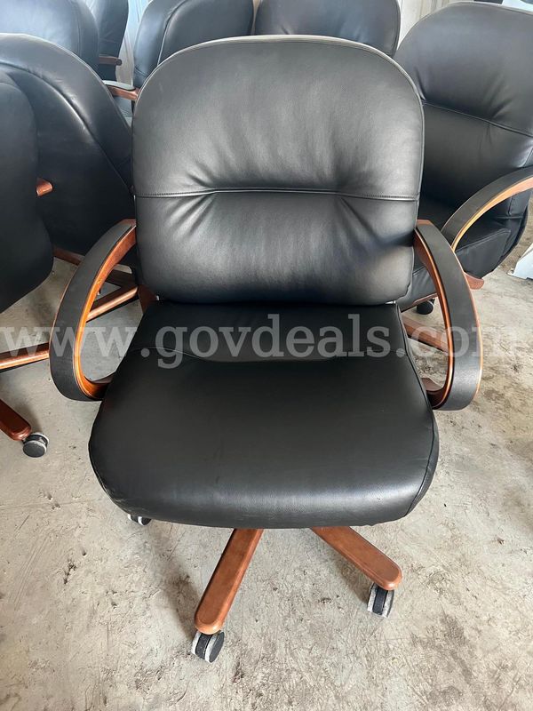 Black Rolling Office Chairs (Lot of 18)