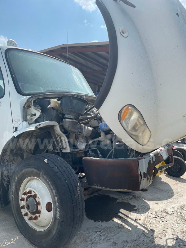 2006 Freightliner M2-112 (Parts Only)