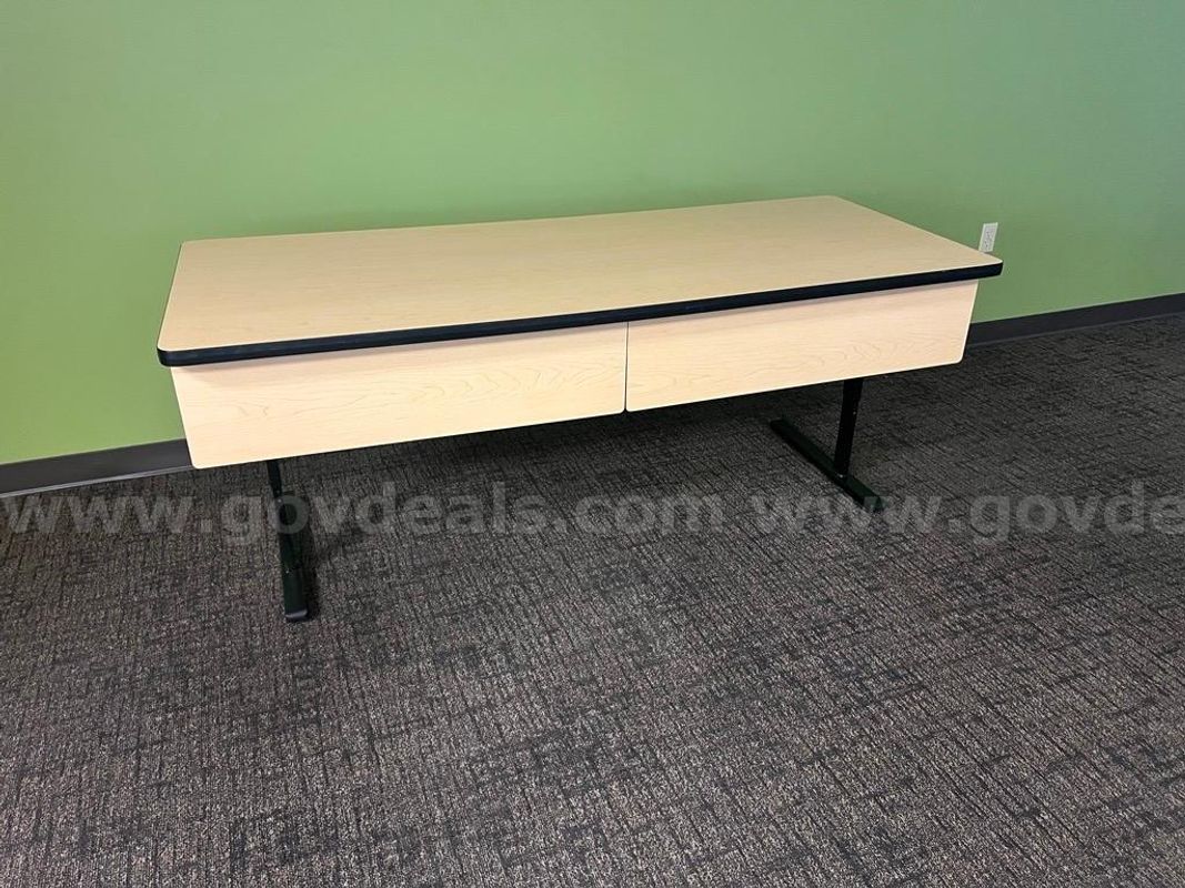 Hon Desk / Table (Lot of 2)