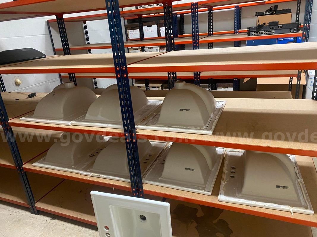 Lot of Kohler sinks