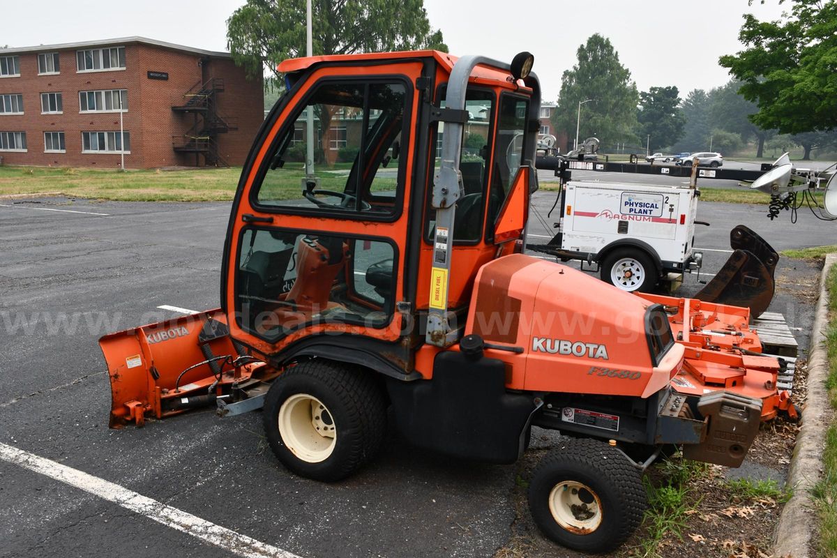 Kubota F3680 with Plow (Parts Only)