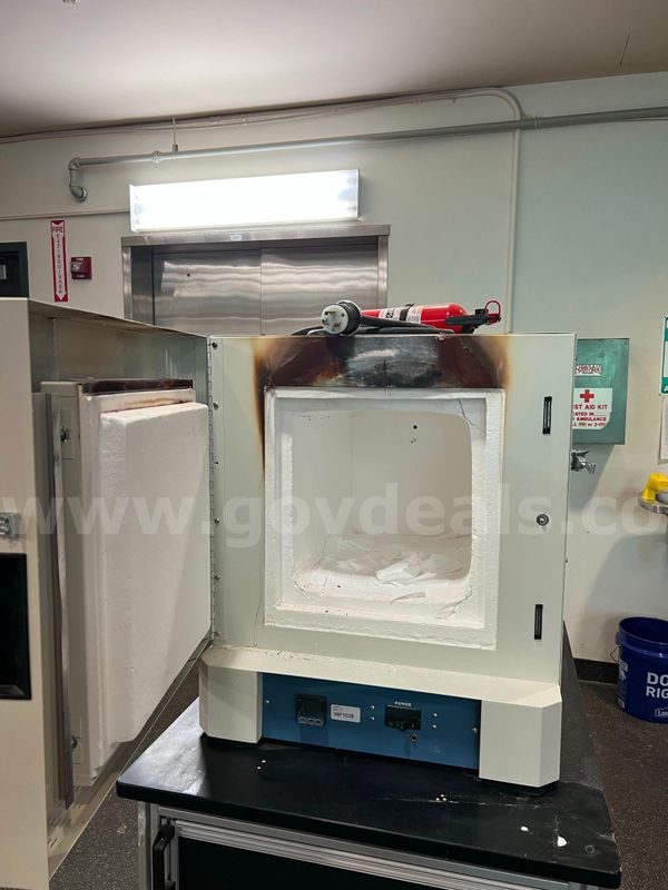 The Thermo Scientific Lindberg/Blue M Moldatherm Box Furnace (Model# BF51828C-1)