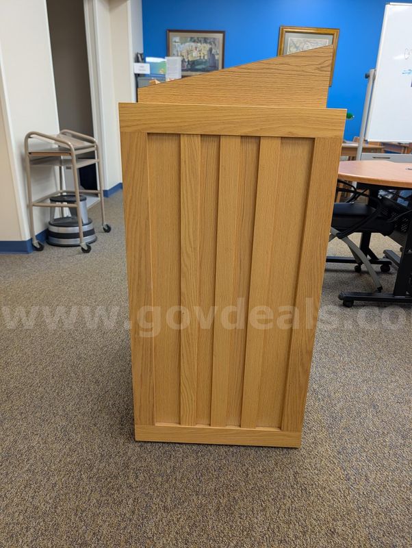 Wood Podium