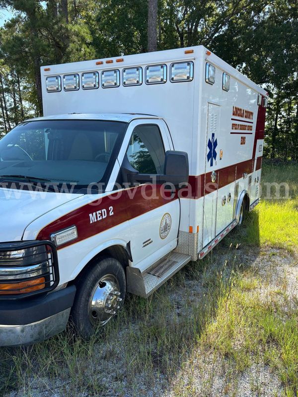 2014 Chevrolet Express Ambulance