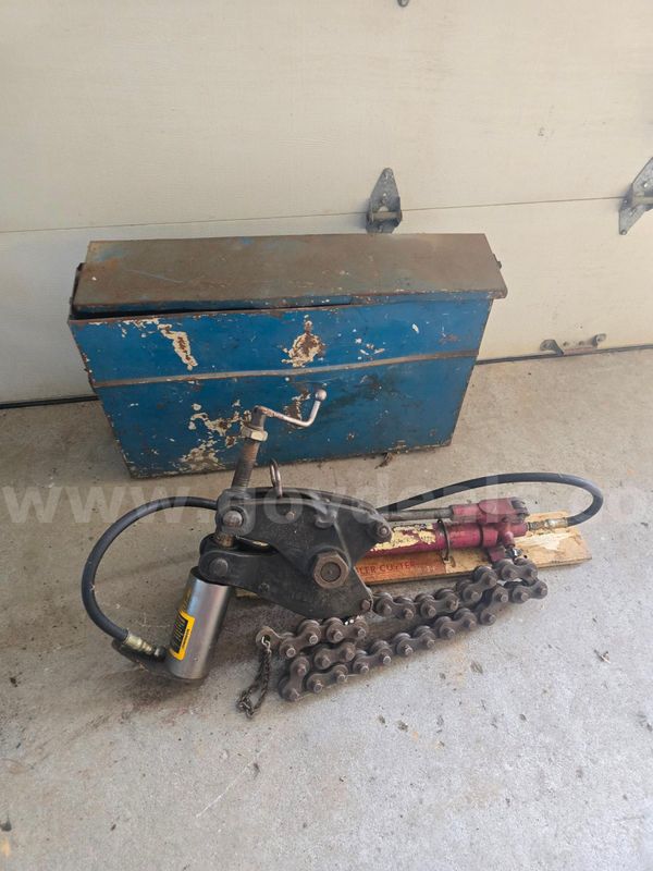 The Wheeler Cutter Cast Iron Pipe Snapper