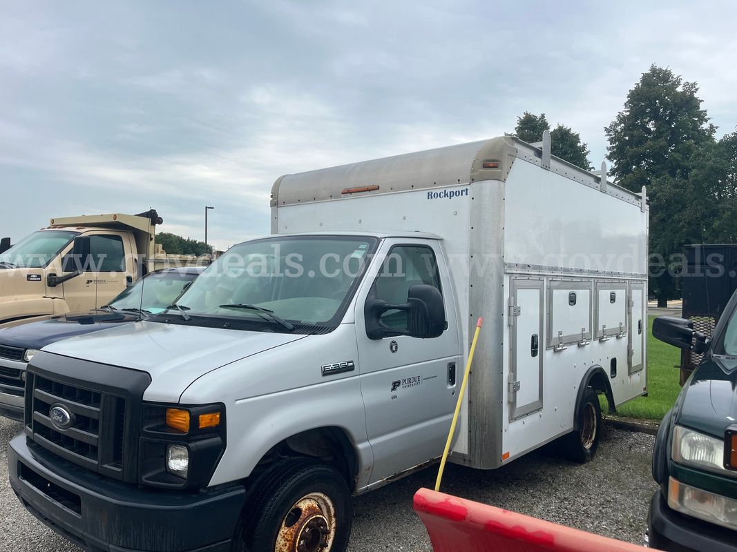 2008 Ford E Series Van (E-350) #606