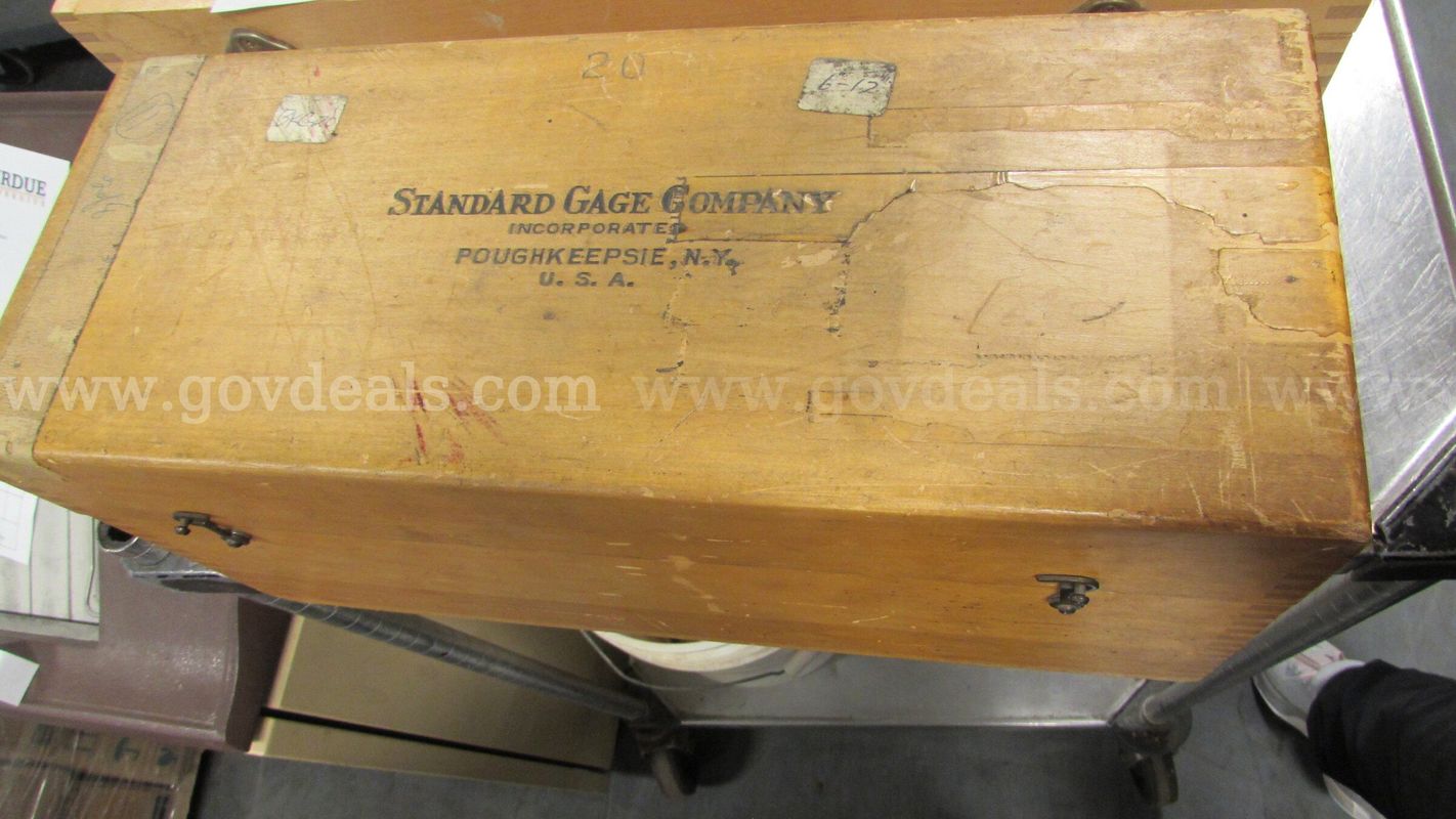 STANDARD #6 Dial Bore Gage 6"-12.12" Range .0001"