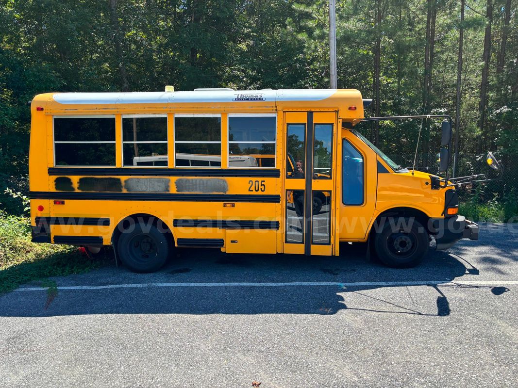 2014 Thomas Minotour School Bus